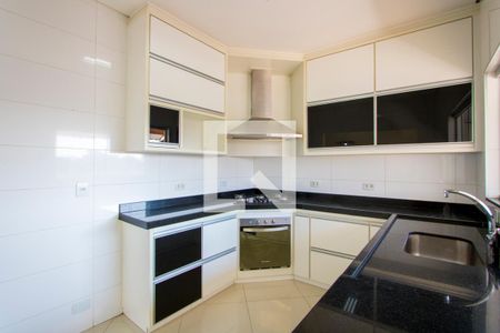 Casa à venda com 312m², 3 quartos e 2 vagasCasa 1 - Cozinha