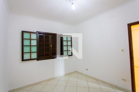 Casa à venda com 312m², 3 quartos e 2 vagasCasa 2 - Quarto 2