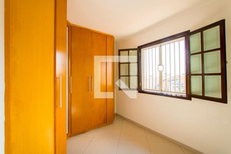 Casa à venda com 312m², 3 quartos e 2 vagasCasa 1 - Quarto 2 - Suíte