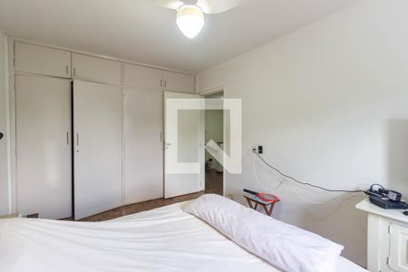 Casa à venda com 257m², 4 quartos e 2 vagas Casa à venda com 257m², 4 quartos e 2 vagasQuarto 1