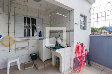 Casa à venda com 257m², 4 quartos e 2 vagas Casa à venda com 257m², 4 quartos e 2 vagasÁrea de Serviço