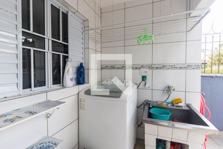 Casa à venda com 257m², 4 quartos e 2 vagas Casa à venda com 257m², 4 quartos e 2 vagasÁrea de Serviço