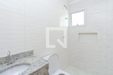 Banheiro de apartamento para alugar com 1 quarto, 30m² em Parque Vitoria, São Paulo