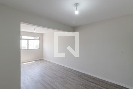 Sala de apartamento para alugar com 3 quartos, 72m² em Vila Bandeirantes, São Paulo