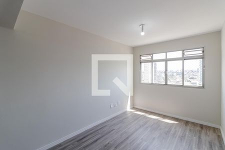 Sala de apartamento para alugar com 3 quartos, 72m² em Vila Bandeirantes, São Paulo