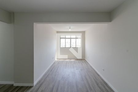 Sala de apartamento para alugar com 3 quartos, 72m² em Vila Bandeirantes, São Paulo