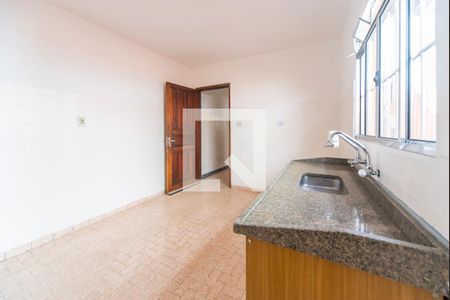 Casa para alugar com 99m², 2 quartos e 1 vaga Casa para alugar com 99m², 2 quartos e 1 vagaCozinha