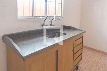 Casa para alugar com 99m², 2 quartos e 1 vaga Casa para alugar com 99m², 2 quartos e 1 vagaPia