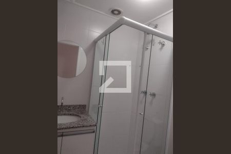 Banheiro de apartamento para alugar com 2 quartos, 70m² em Jardim Flor da Montanha, Guarulhos