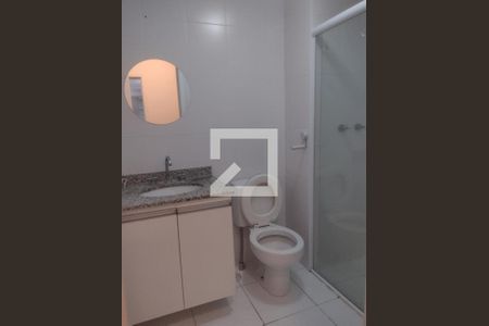 Banheiro  de apartamento para alugar com 2 quartos, 70m² em Jardim Flor da Montanha, Guarulhos