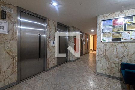 Apartamento à venda com 37m², 1 quarto e sem vagahall de entrada do prédio_2