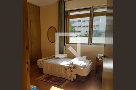 Apartamento à venda com 3 quartos, 142m² em Santa Cecilia, São Paulo