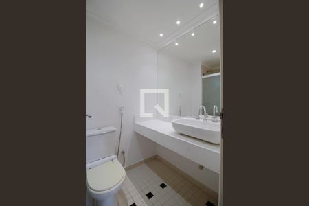 Apartamento para alugar com 74m², 3 quartos e 1 vaga Apartamento para alugar com 74m², 3 quartos e 1 vagaBanheiro da Suíte 1