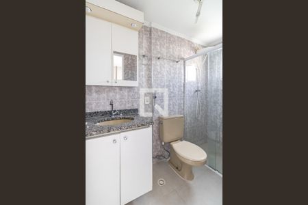 Banheiro de apartamento para alugar com 1 quarto, 28m² em Liberdade, São Paulo