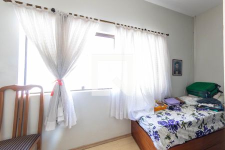 Casa para alugar com 440m², 4 quartos e 2 vagasQuarto