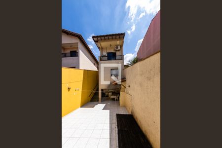 Casa para alugar com 440m², 4 quartos e 2 vagasQuintal