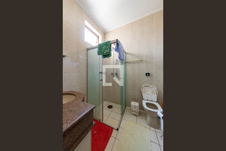 Casa para alugar com 440m², 4 quartos e 2 vagasBanheiro