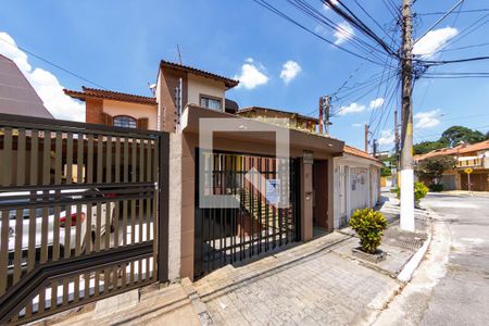 Casa para alugar com 440m², 4 quartos e 2 vagasFachada