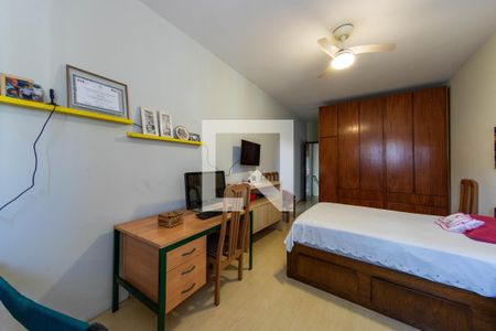 Casa para alugar com 440m², 4 quartos e 2 vagasQuarto