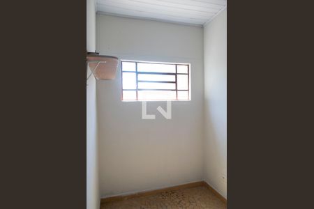 Casa para alugar com 78m², 2 quartos e 1 vagaQuarto serviço