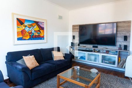 Sala de TV de casa para alugar com 5 quartos, 570m² em Parque Jabaquara, São Paulo