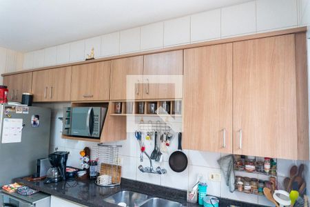 Casa para alugar com 570m², 5 quartos e 4 vagasCozinha - Armários