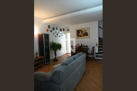 Casa à venda com 93m², 2 quartos e 1 vaga