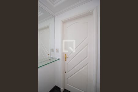 Apartamento à venda com 440m², 4 quartos e 4 vagas Apartamento à venda com 440m², 4 quartos e 4 vagasHall de Entrada