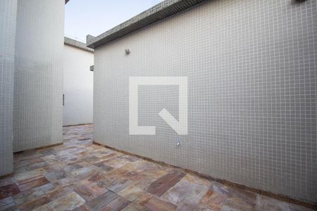Apartamento à venda com 440m², 4 quartos e 4 vagas Apartamento à venda com 440m², 4 quartos e 4 vagasCobertura