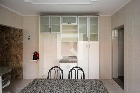 Casa à venda com 400m², 5 quartos e 8 vagasCozinha