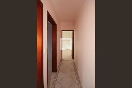 Casa à venda com 400m², 5 quartos e 8 vagasCorredor