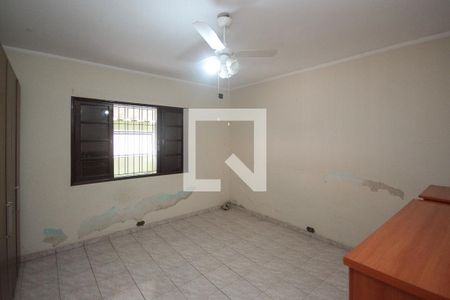 Quarto de casa à venda com 5 quartos, 400m² em Vila Lúcia, São Paulo