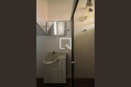 Casa à venda com 400m², 5 quartos e 8 vagasBanheiro