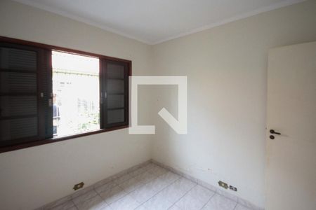Quarto 02 de casa à venda com 5 quartos, 400m² em Vila Lúcia, São Paulo