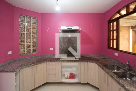 Casa à venda com 400m², 5 quartos e 8 vagasCozinha casa 02