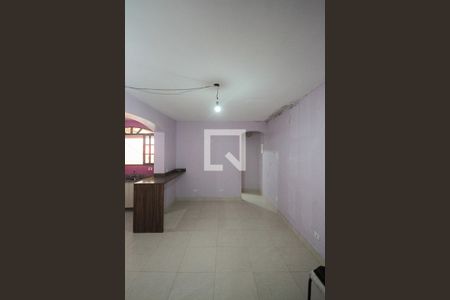 Casa à venda com 400m², 5 quartos e 8 vagasCozinha casa 02