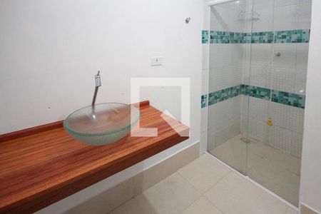 Casa à venda com 400m², 5 quartos e 8 vagasBanheiro casa 02