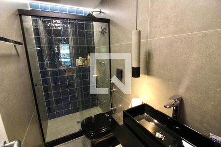 Apartamento à venda com 126m², 2 quartos e 3 vagasBanheiro Social