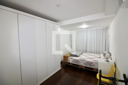Apartamento à venda com 126m², 2 quartos e 3 vagasQuarto