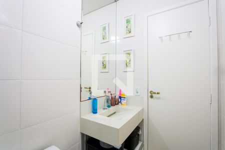 Apartamento à venda com 134m², 3 quartos e 2 vagasBanheiro do quarto 1