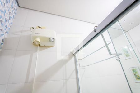 Apartamento à venda com 134m², 3 quartos e 2 vagasBanheiro do quarto 1