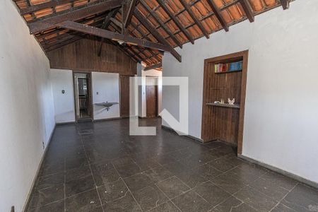 Casa à venda com 360m², 4 quartos e 6 vagasTerraço / 3º andar