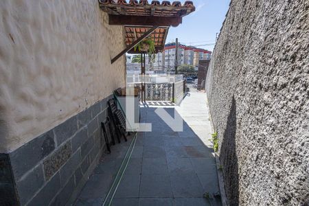 Casa à venda com 360m², 4 quartos e 6 vagasÁrea de serviço / Quintal