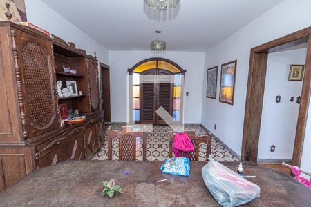 Casa à venda com 360m², 4 quartos e 6 vagasCopa