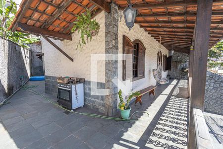 Casa à venda com 360m², 4 quartos e 6 vagasVaranda