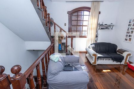 Casa à venda com 360m², 4 quartos e 6 vagasSala / 2º andar