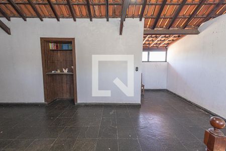 Casa à venda com 360m², 4 quartos e 6 vagasTerraço / 3º andar
