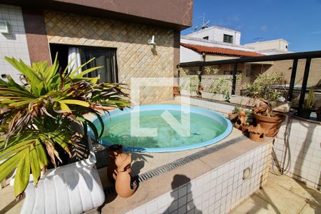 Apartamento à venda com 243m², 3 quartos e 1 vagaPiscina