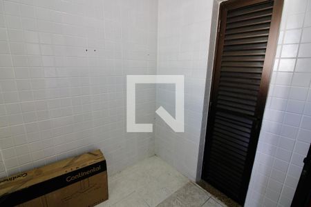 Apartamento à venda com 243m², 3 quartos e 1 vagaQuarto de Serviço
