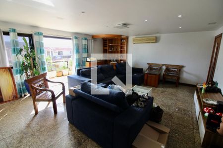 Apartamento à venda com 243m², 3 quartos e 1 vagaSala